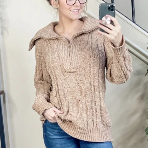 Women's Top COLOR ME CAMEL PULLOVER SWEATER - Picture 1 of 1